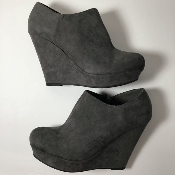Grey Suede Wedge Booties Size 11 - Picture 2 of 8